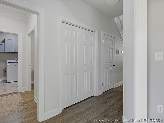4th image of 82 Pine Hawk Dr