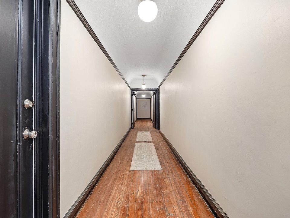14841 Kercheval St Penthouse 1, photo 11