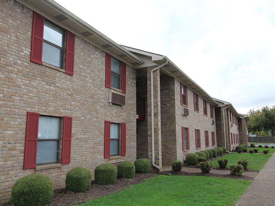 1st image of 100 Laurel Cove Dr