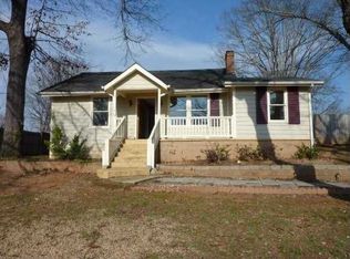 610 Woodsmill Rd, Gainesville, GA 30501