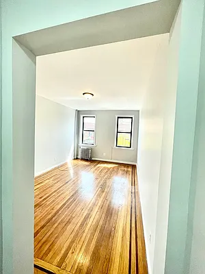 Rented by Pear NYC LLC | media 16