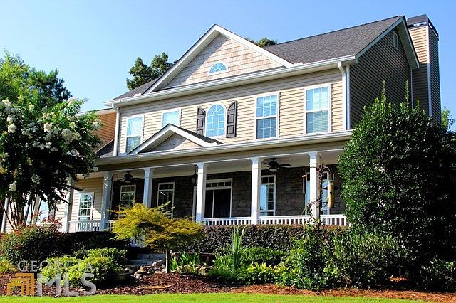 1st image of 551 Persimmon Dr
