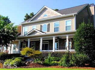 551 Persimmon Dr, Sharpsburg, GA 30277