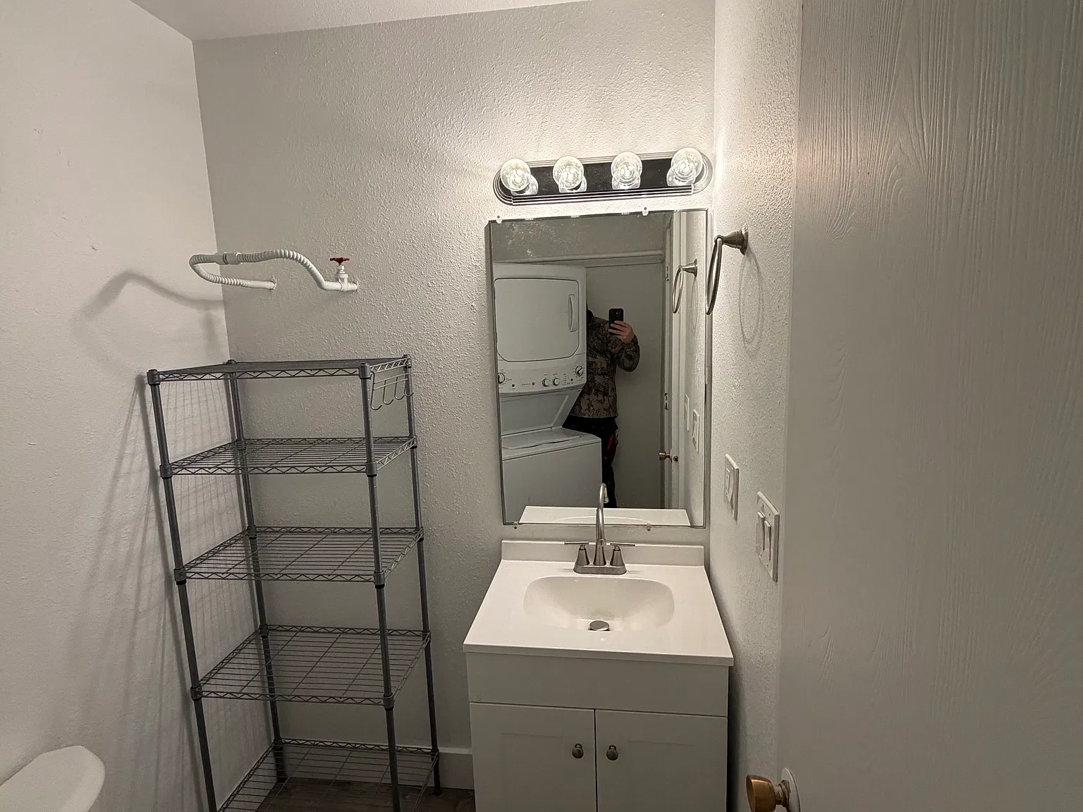 2 bed, 1.5 bath, 1200 sqft, $1,750 — Photo 4