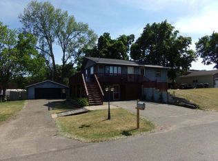 1024 Hamlet Dr S, Avon, MN 56310