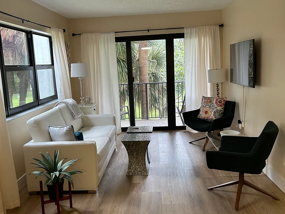 1201 S Ocean Dr