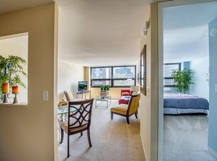 Sheridan Gunnison, Chicago, IL 60640