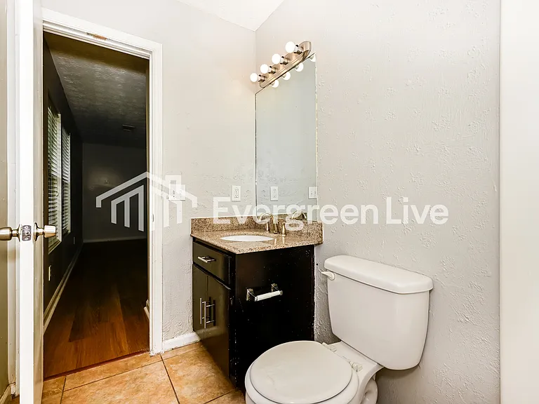 3687 Salem Dr — Photo 9