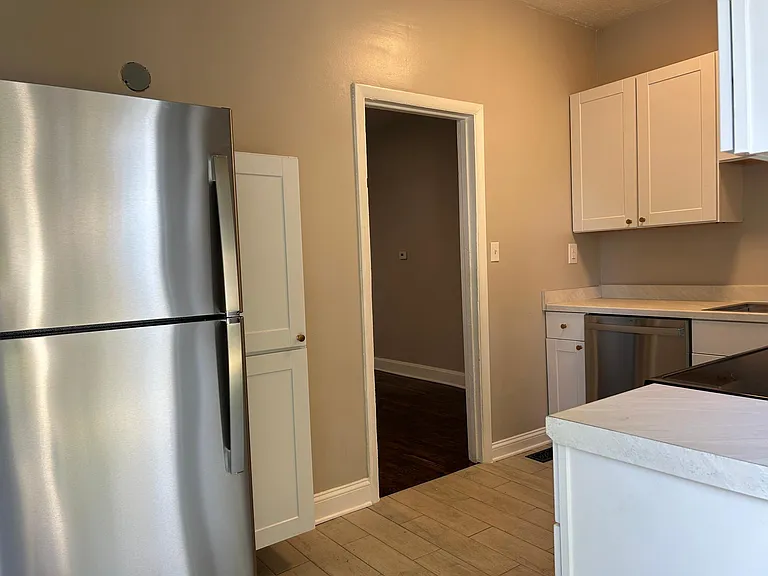 612 Hanford St — Photo 3