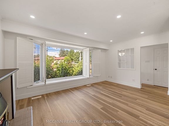 4th image of 17 Barlow Rd E