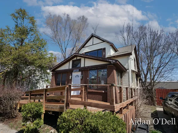 1332 Muskegon Ave NW, Grand Rapids, MI 49504