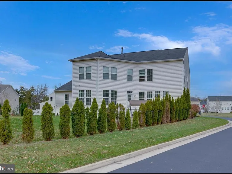 41613 Chalk Ln — Photo 88