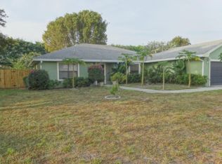 7355 Woodland Creek Ln, Lake Worth, FL 33467