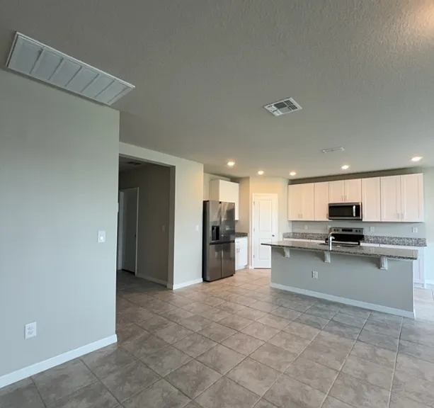 3410 Bonsilva St — Photo 5
