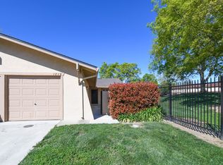 1712 W Miramonte Dr, Woodland, CA