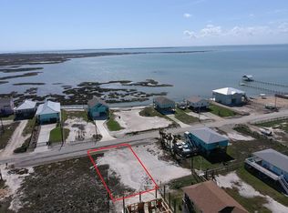 47 Newcomb Bend Loop, Rockport, TX 78382