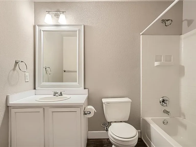 612 Copper Ct — Photo 22
