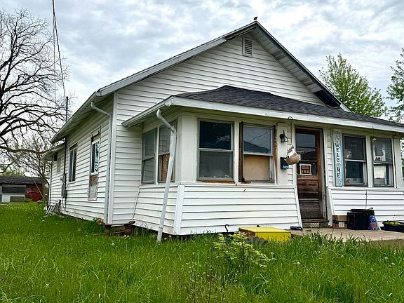 2nd image of 3009 S Gallatin St