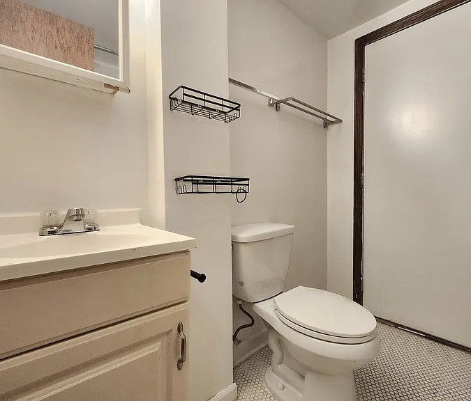 1504 N Dearborn Pkwy, Chicago, IL — Photo 92