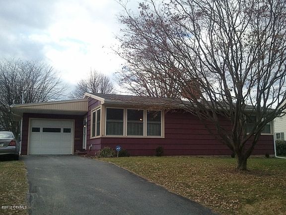3rd image of 515 Logan Ave