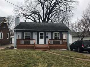 1160 68th St, Windsor Heights, IA 50324