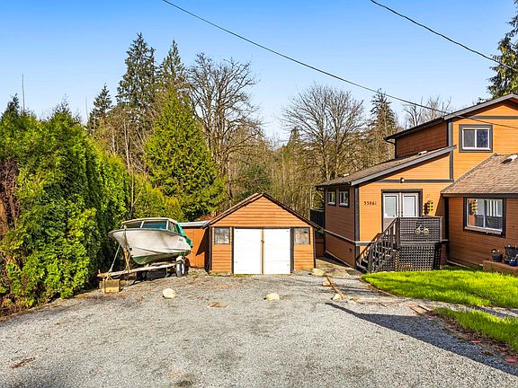 2nd image of 33861 Prentis Ave