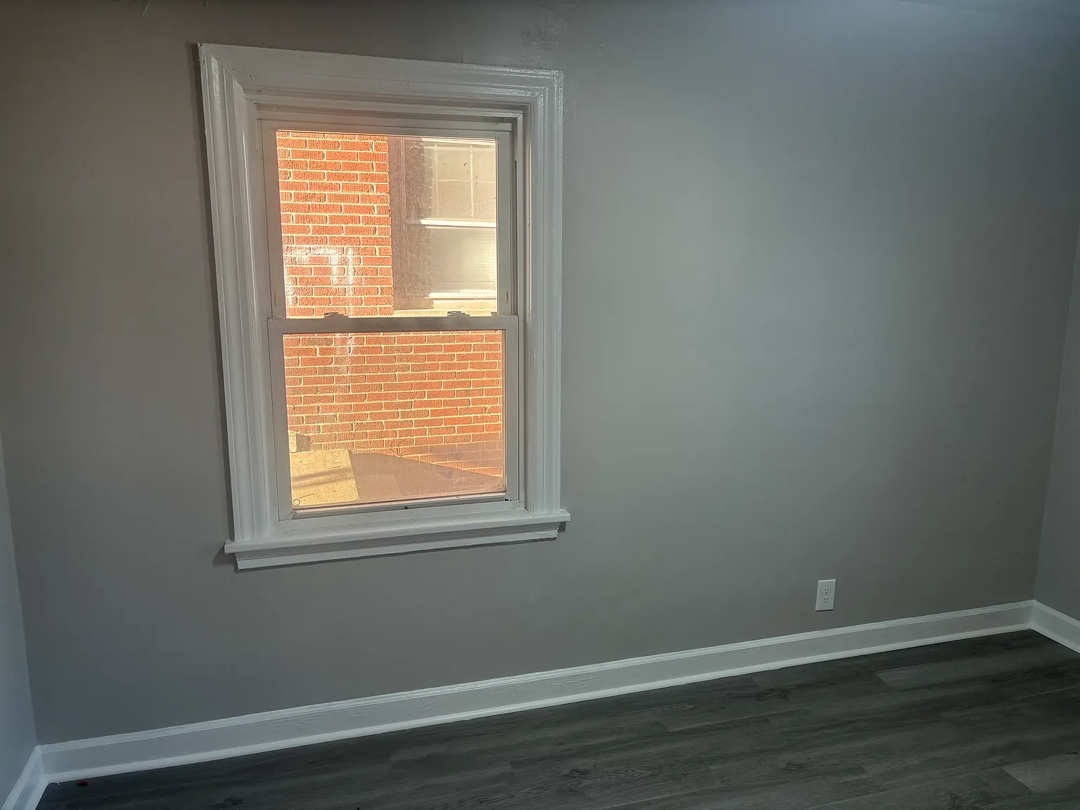 4 bed, 2526 sqft, $2,000 — Photo 3