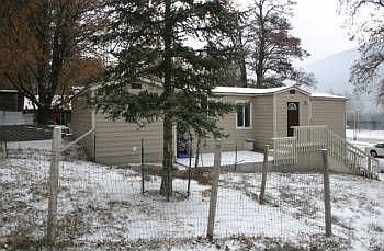 2nd image of 714 Railroad Ave