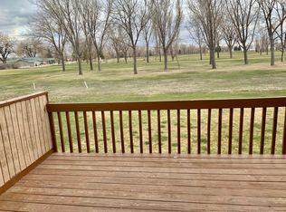 2302 3rd St NW, Sidney, MT 59270