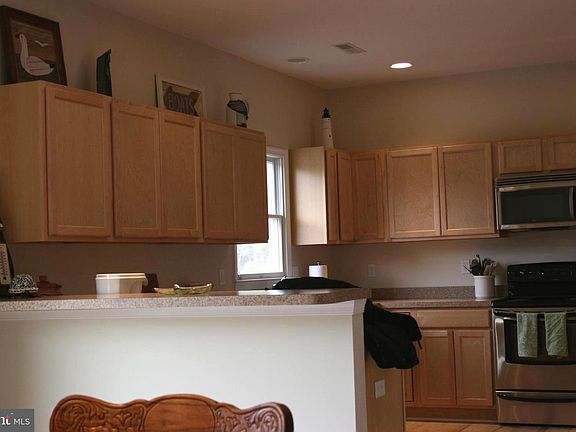 3rd image of 33340 Substation Rd