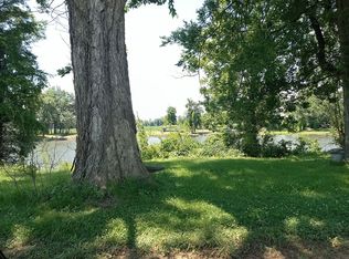 Kinnenman Lake Rd, Brookport, IL 62910