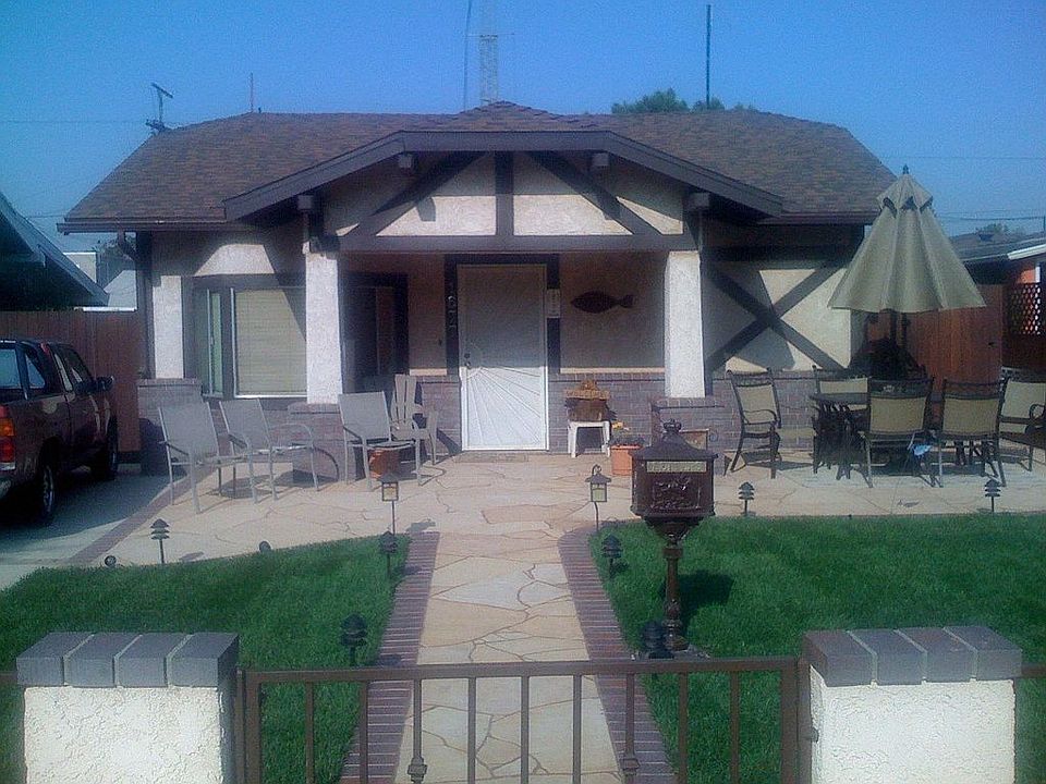 Front Porch / Walkway
