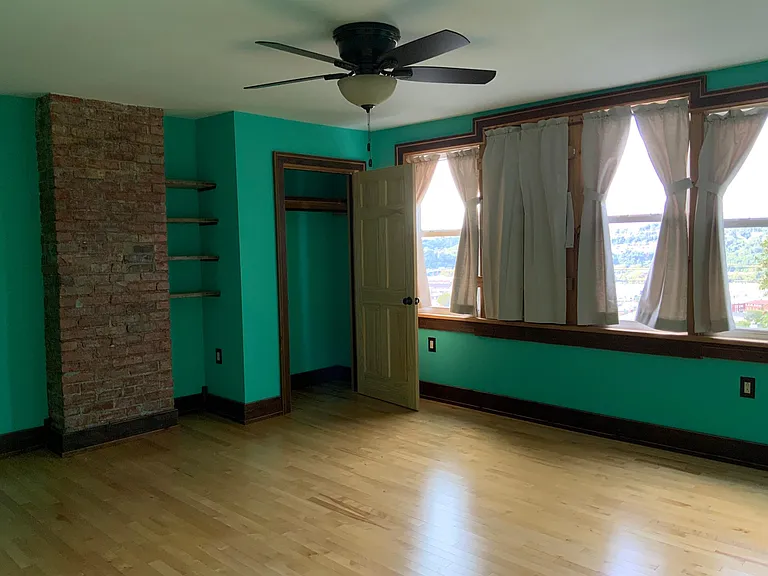 second floor back bedroom
