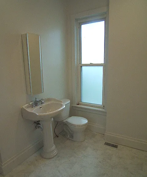1358 Neil Ave — Photo 15