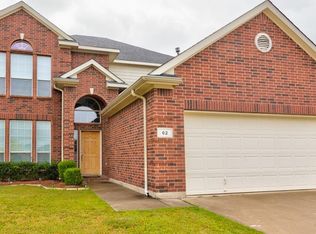 62 Heron Dr, Sanger, TX 76266