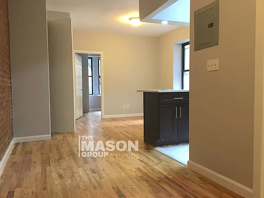 Rented by Mason Group LLC | media 32
