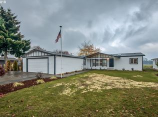 1266 Woodland Ave, Woodburn, OR 97071