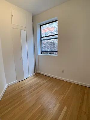 Rented by Lisa Management Inc | media 20