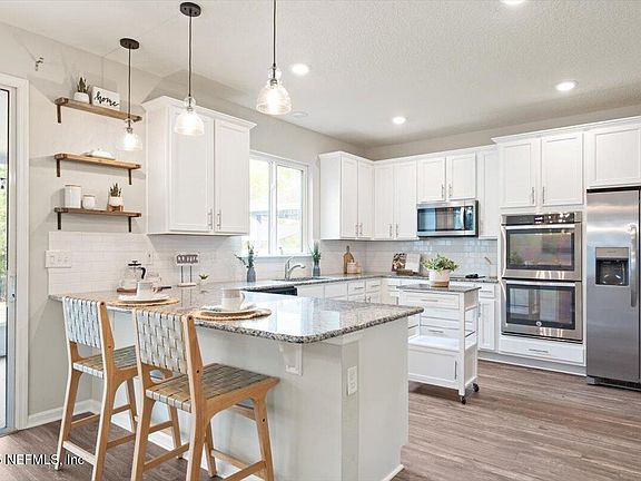 3rd image of 14578 BARTRAM CREEK Boulevard