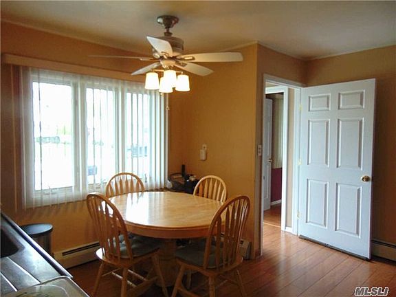 3rd image of 66 Elm Dr N