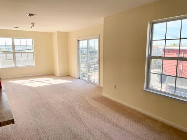 149 Avenue E Floor 3, Bayonne, NJ 07002