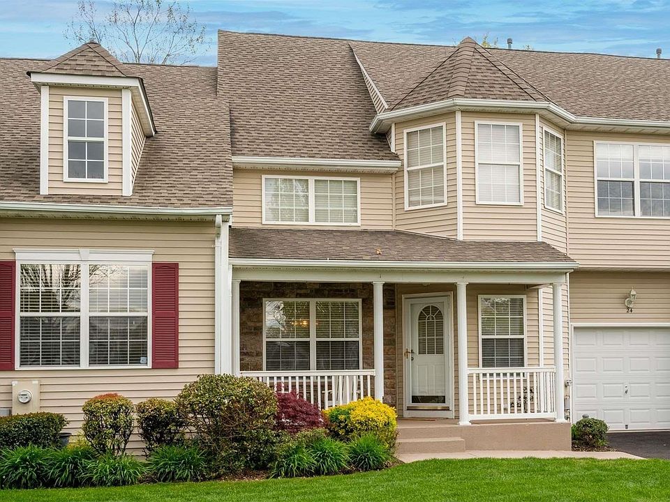 1st image of 24 Meadow Pond Circle #24