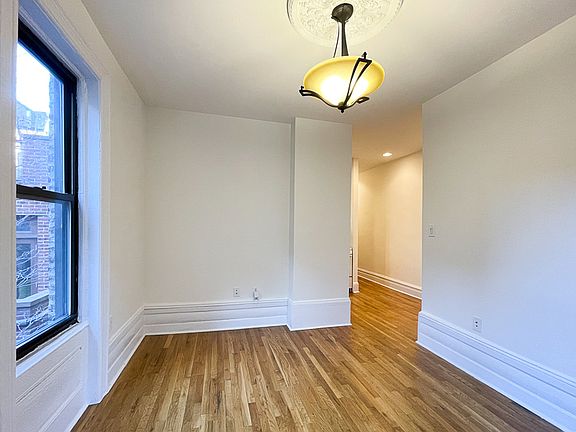 5th image of 128 W 13th St APT 16