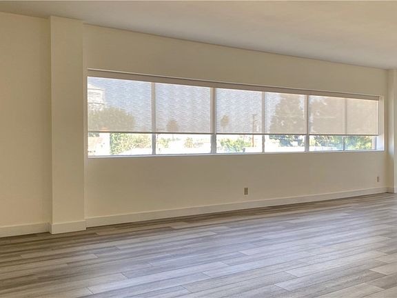 4th image of 1323 N Spurgeon St APT 4C