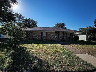 610 Pinebluff Dr, Lewisville, TX, 75067