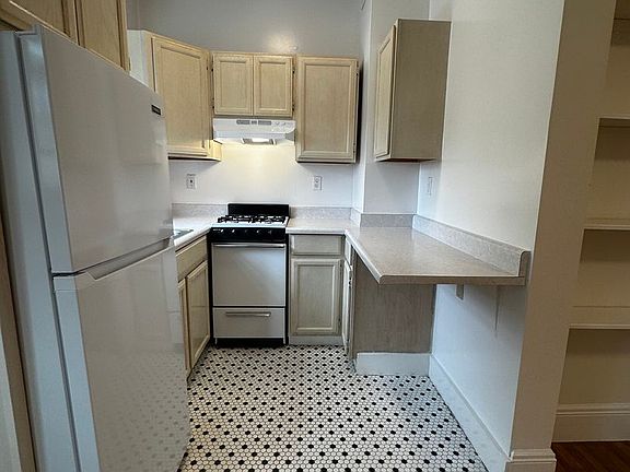 5th image of 2744 Balboa St #694-02