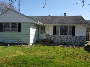 946 Rosewood Dr, Peru, IN