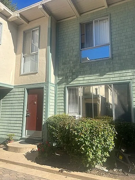 1350 Lincoln — Photo 3