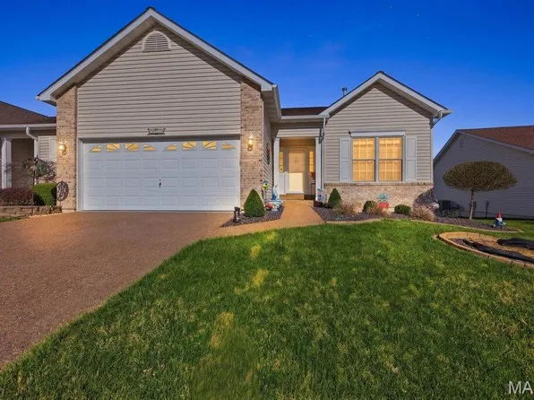 1138 Silo Bend Dr Unit 327A, Wentzville, MO 63385