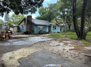 2410 Novus St, Sarasota, FL 34237